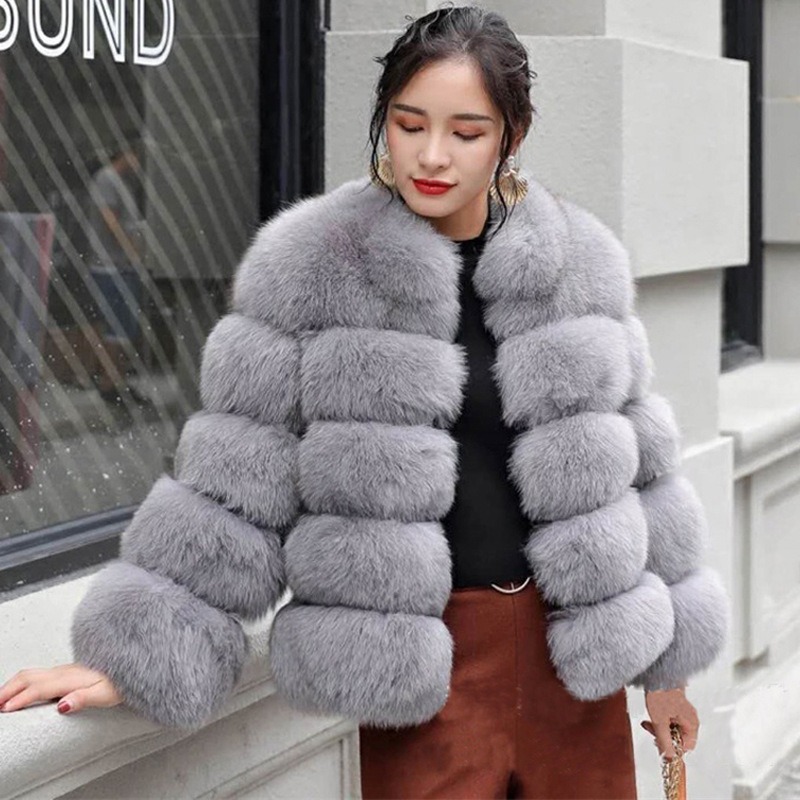 Fur women's clothing European  - Winter Clothing Manufacturers avaliação e preço